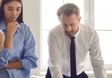 Motivare Coaching session on nurturing wellness, teaching clients boundary setting, self-care, and emotional balance